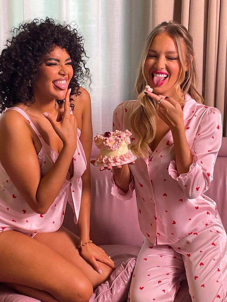 Boux Avenue Valentines advertisement with cake from Emma's Cake Creations